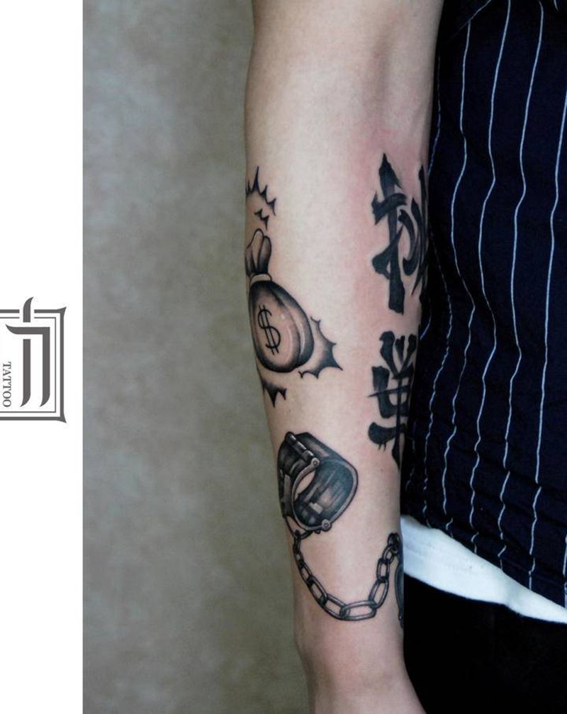 拼接纹身图片_手部Old School纹身图案