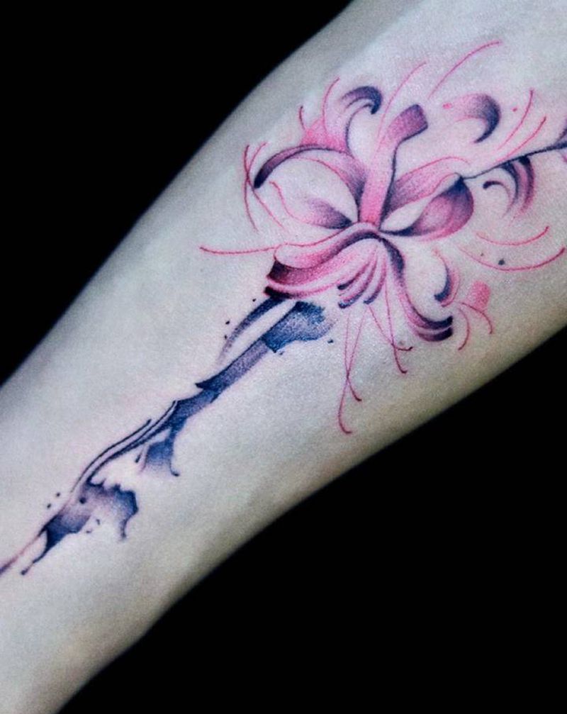 彼岸花纹身图片_手臂纹身图案