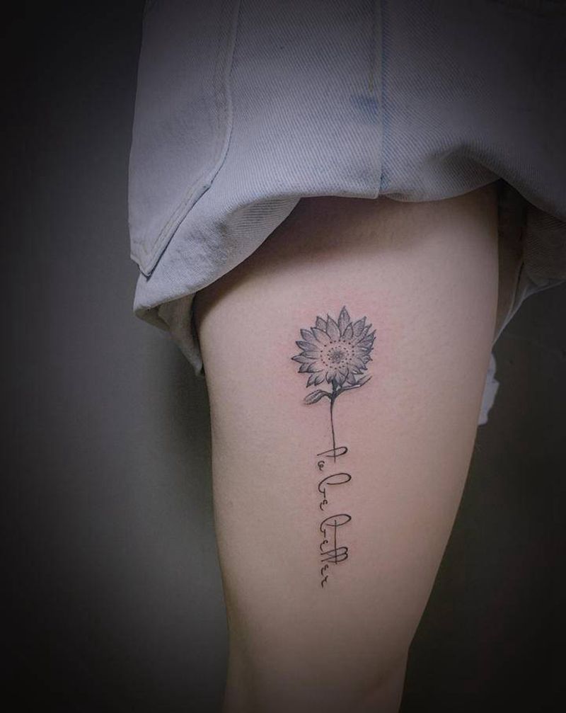 清新纹身图片_腿部点刺纹身图案