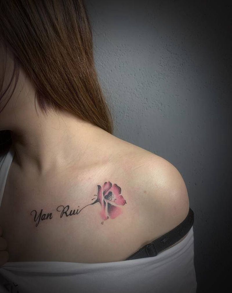 花纹身图片_肩部水彩纹身图案