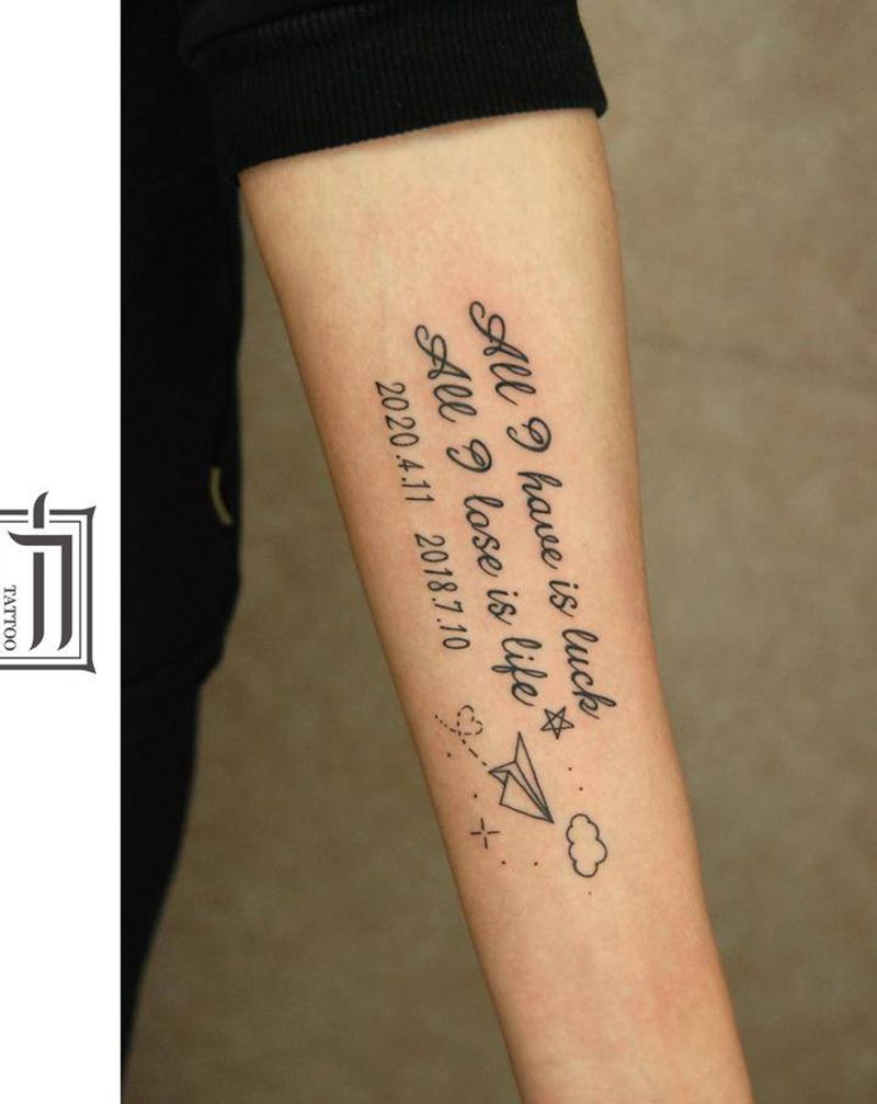 小英文纹身图片_手臂花体字纹身图案