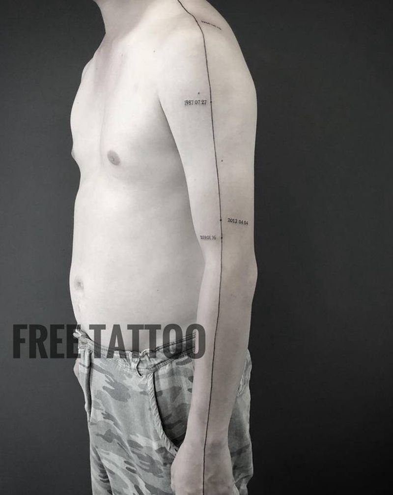 时间线纹身图片_手臂肩部几何线条纹身图案