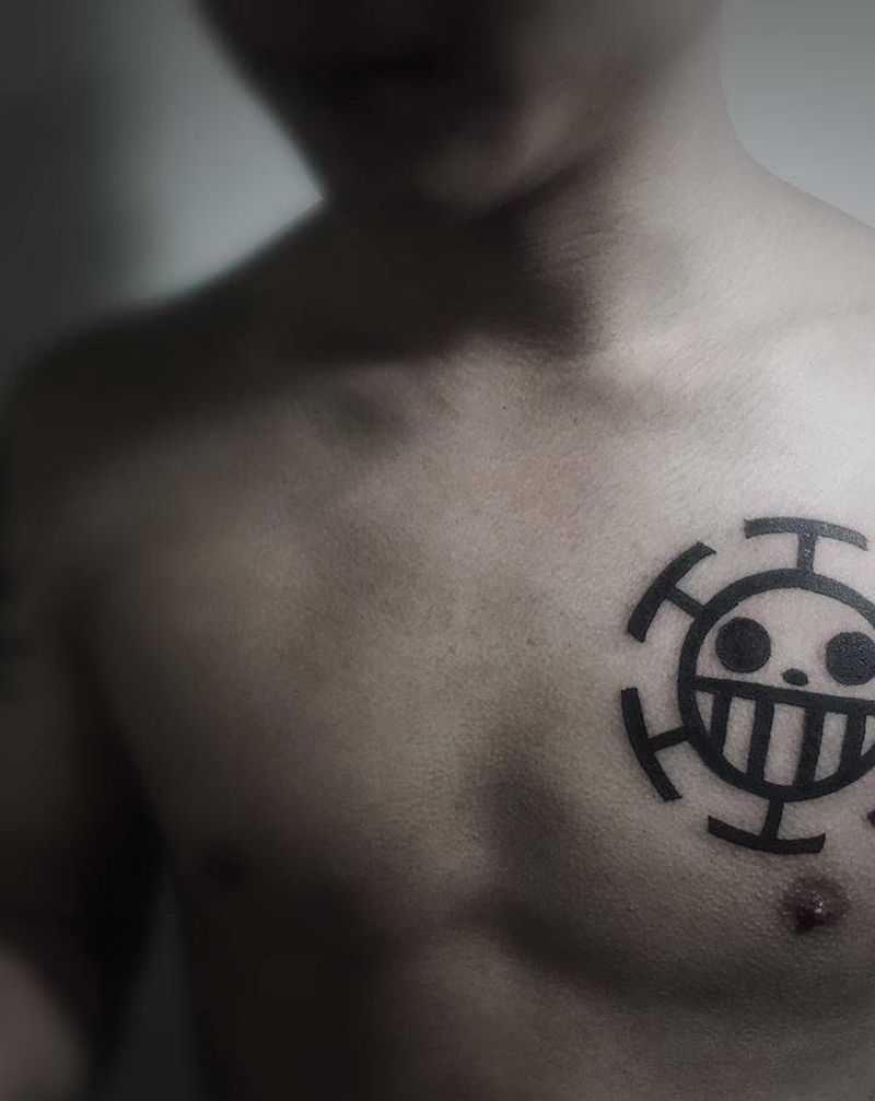 海贼王纹身图片_胸部图腾纹身图案