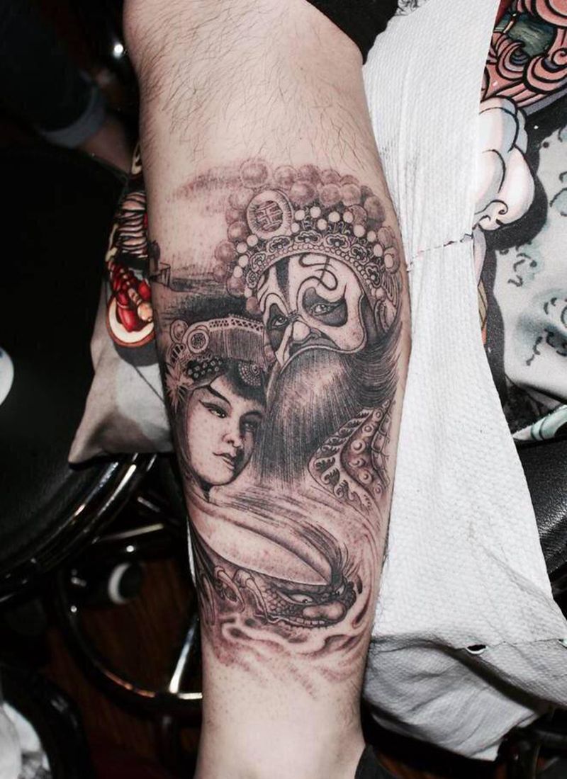 霸王别姬纹身图片_腿部欧美写实新传统纹身图案