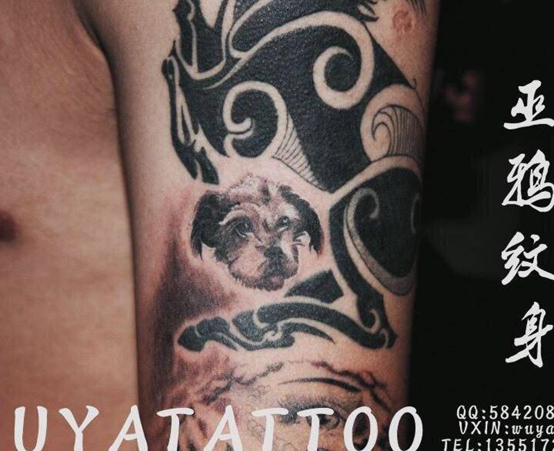 小狗写实纹身图片_手臂欧美写实New School纹身图案
