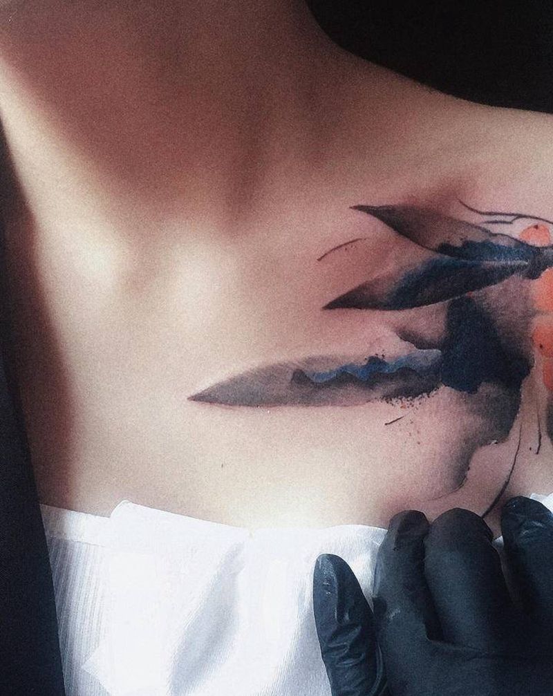 树叶纹身图片_胸部肩部水墨水彩纹身图案