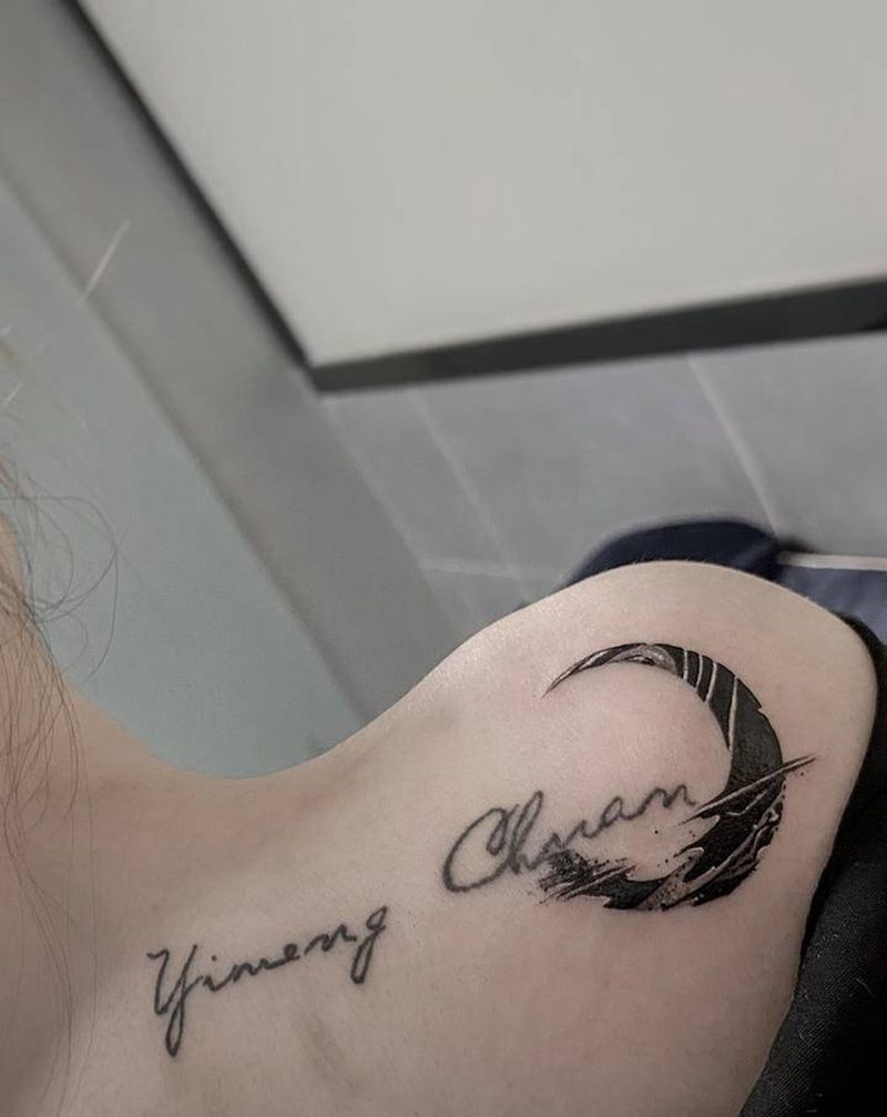 娜娜的纹身纹身图片_肩部背部几何纹身图案