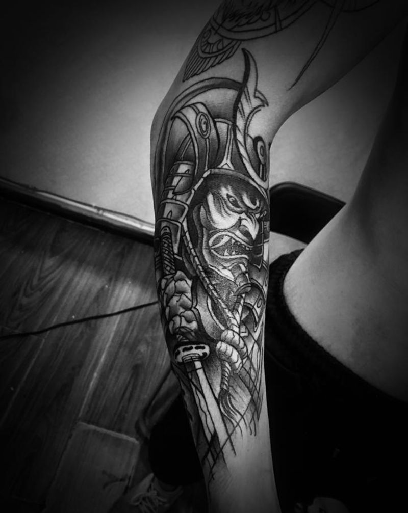 武士纹身图片_手臂腿部日式小臂武士纹身图案
