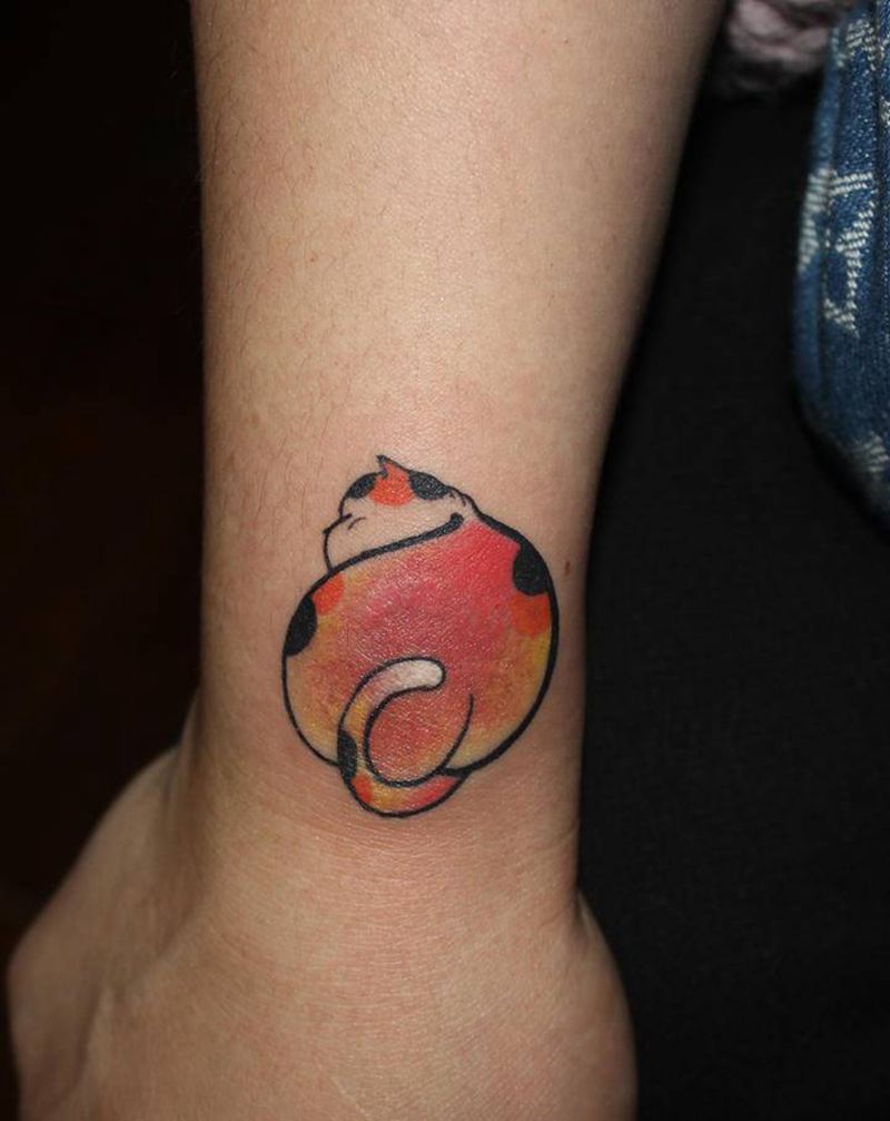 桃猫 遮盖旧纹身花纹身图片_手部新传统老传统猫日式遮盖纹身图案