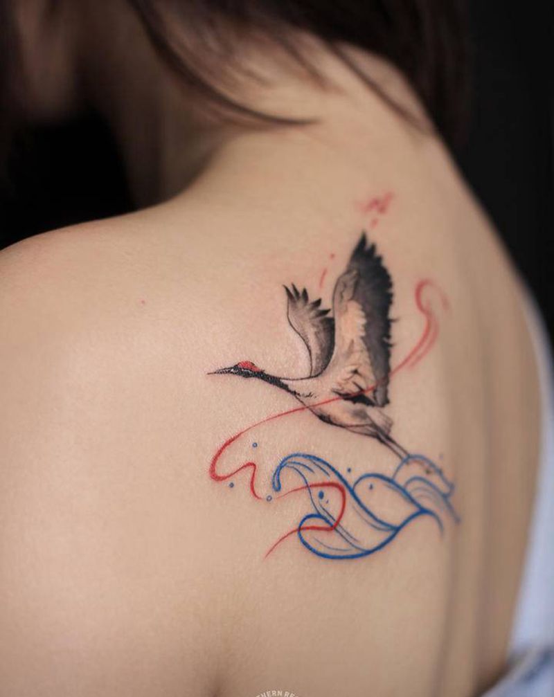 云鹤纹身图片_新传统鹤名字纹身图案