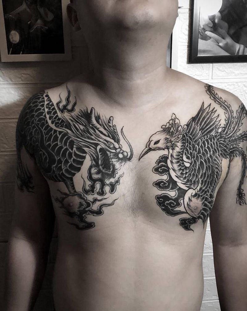 花胸凤凰纹身图片_胸部肩部新传统老传统朱雀过肩半甲纹身图案