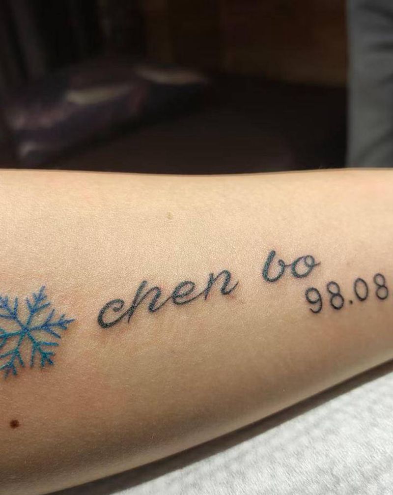 雪花纹身图片_手臂纹身图案