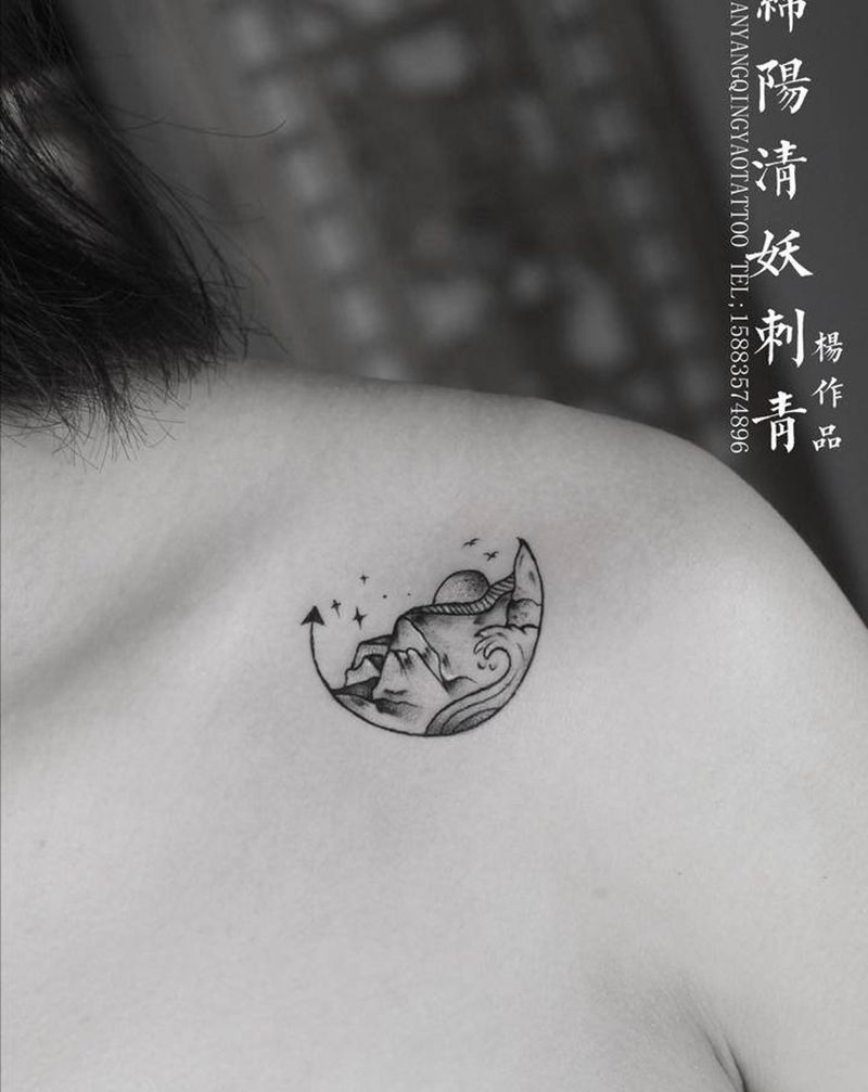 山河湖海纹身图片_肩部几何纹身图案