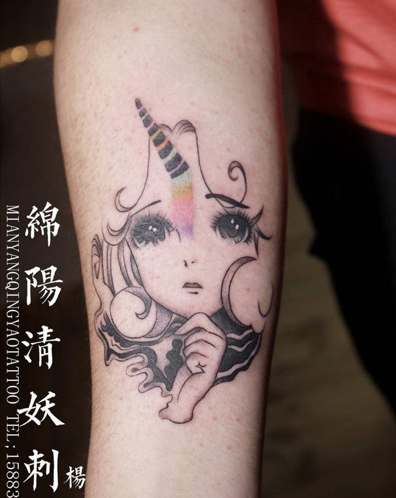 独角兽纹身图片_手臂水彩纹身图案