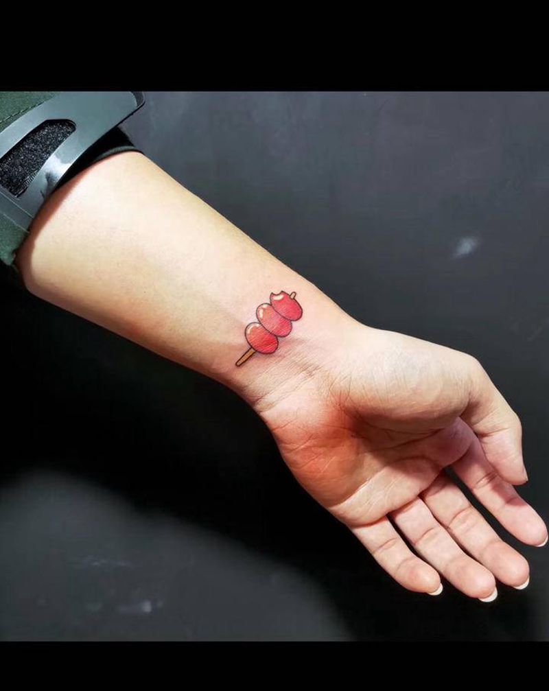 (๑╹っ╹๑)纹身图片_手臂臀部纹身图案