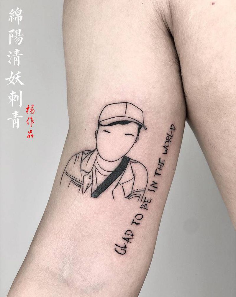 肖像纹身图片_臀部背部纹身图案