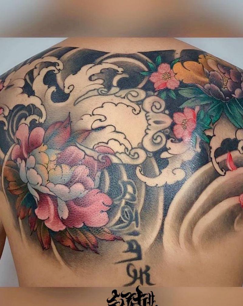 牡丹添加老纹身纹身图片_背部纹身图案