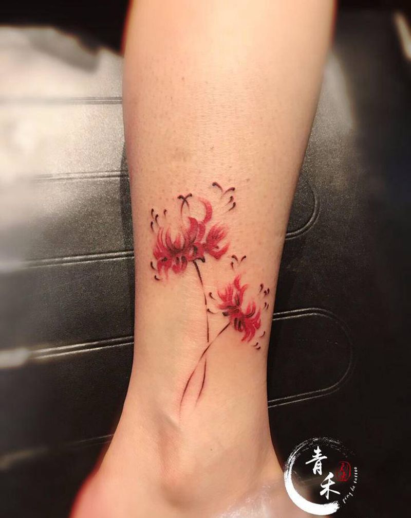 彼岸花纹身图片_脚部纹身图案