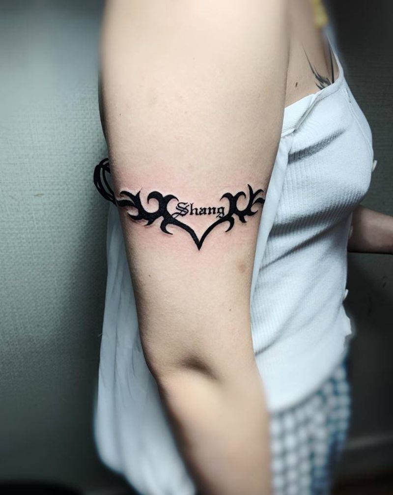 图腾臂环纹身图片_手臂纹身图案