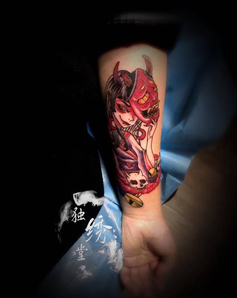 艺姬纹身图片_手臂纹身图案