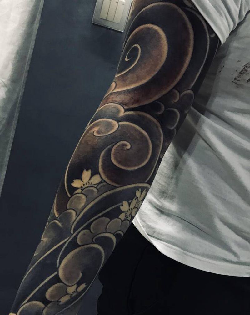 日式花臂纹身图片_手臂新传统纹身图案