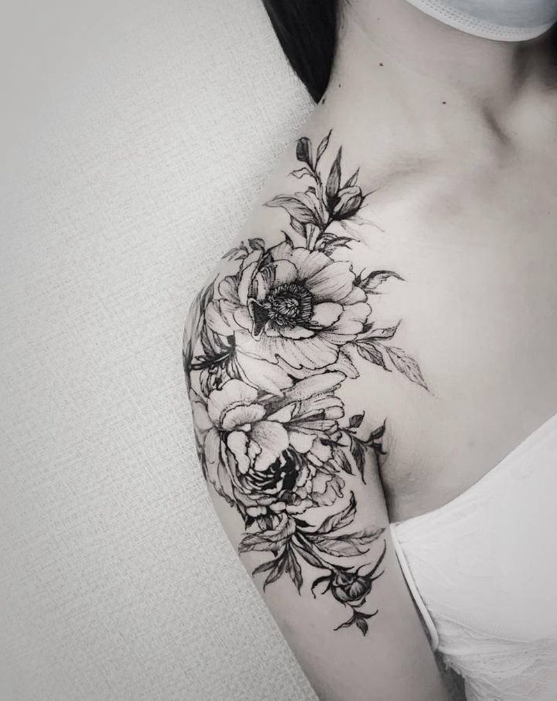 素花纹身图片_肩部纹身图案