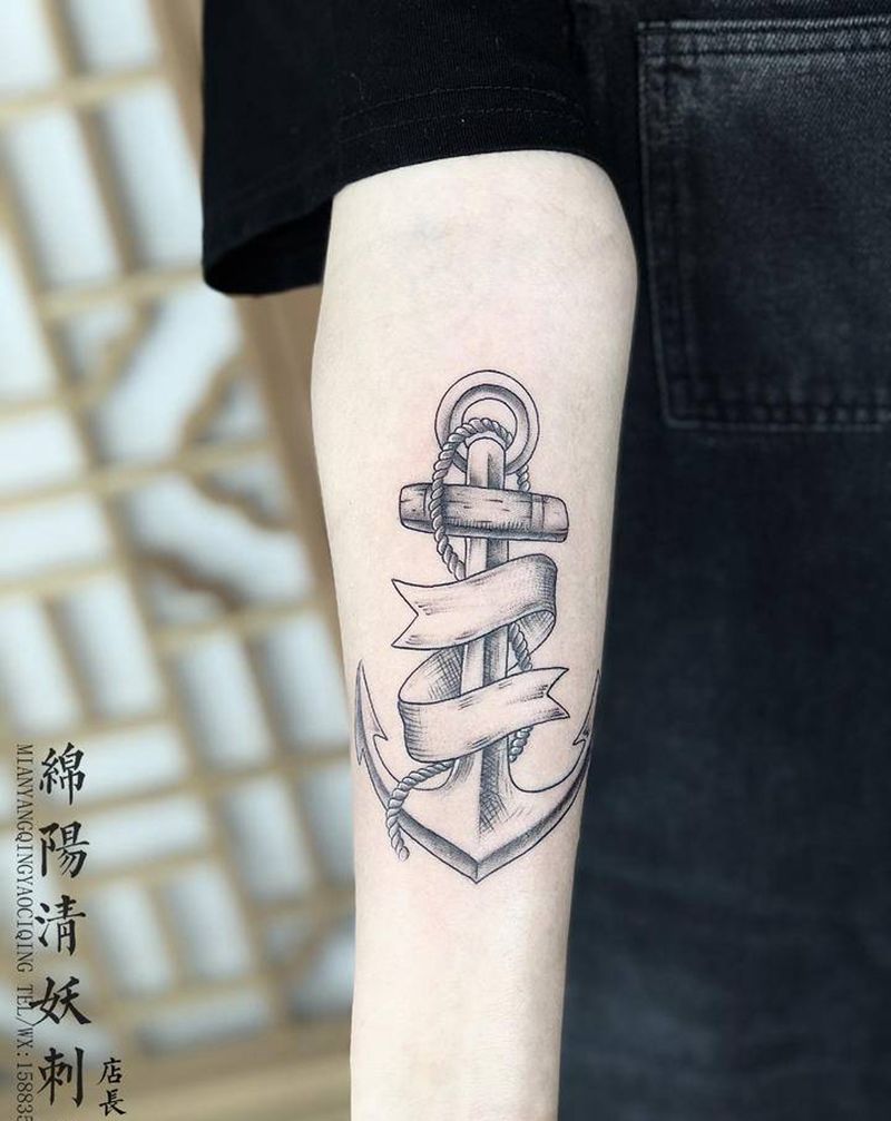 船锚纹身图片_胸部肩部纹身图案