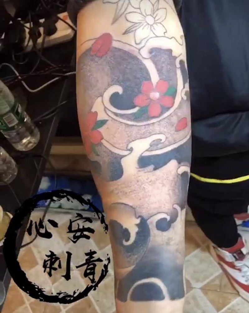 广元纹身心安刺青，花臂一角纹身图片_手臂纹身图案