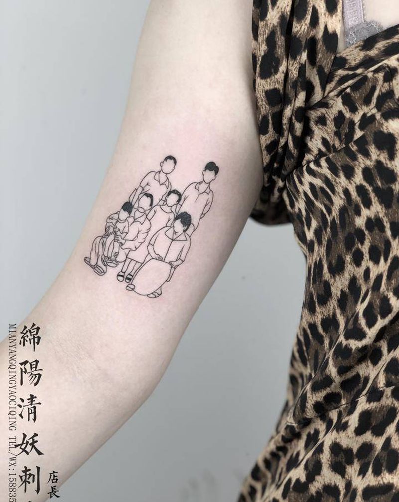 全家福纹身图片_肩部胸部纹身图案