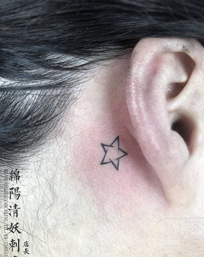 五角星纹身图片_胸部肩部纹身图案