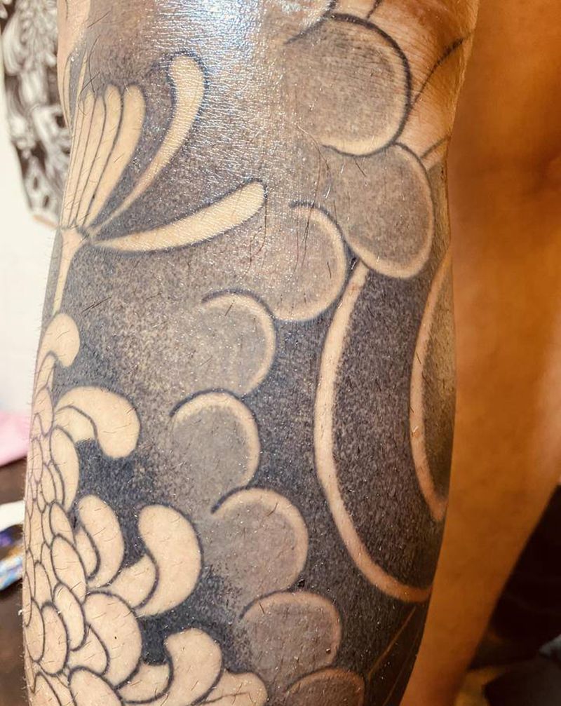 花腿进度纹身图片_臀部腿部老传统新传统纹身图案