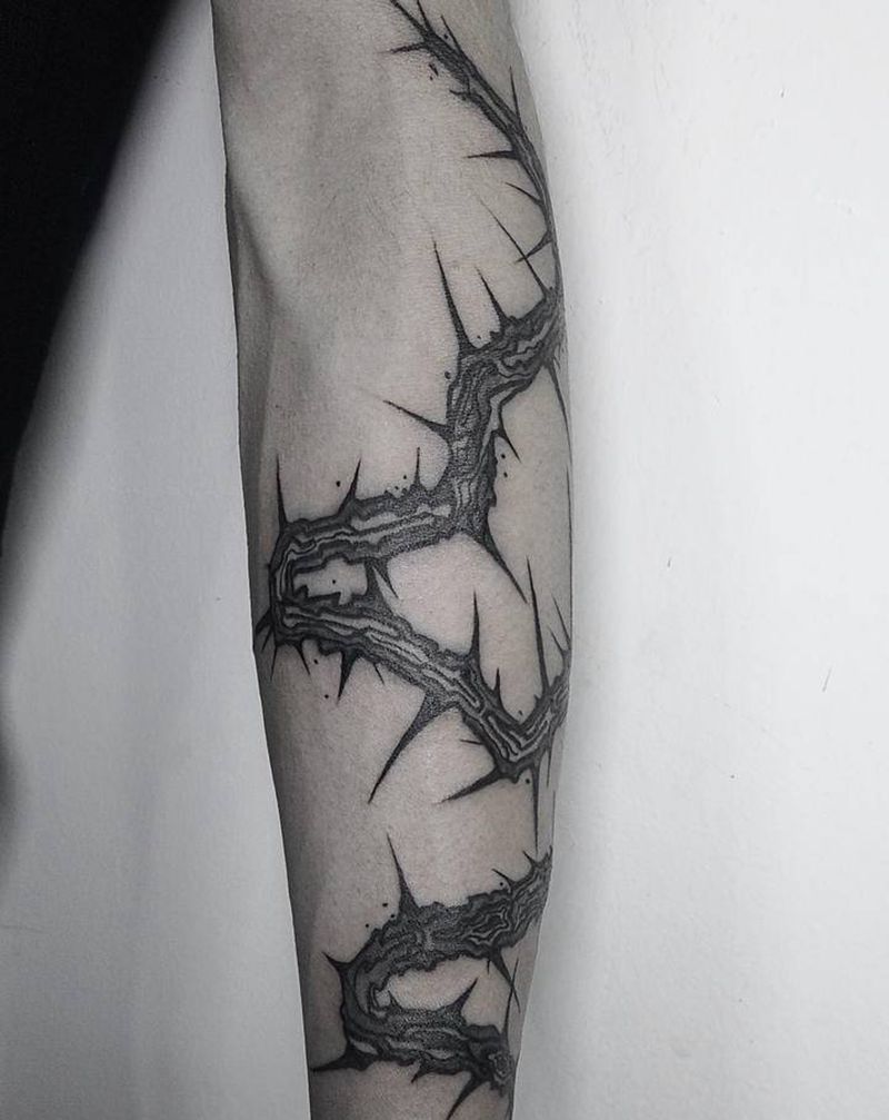 荆棘纹身图片_手臂纹身图案