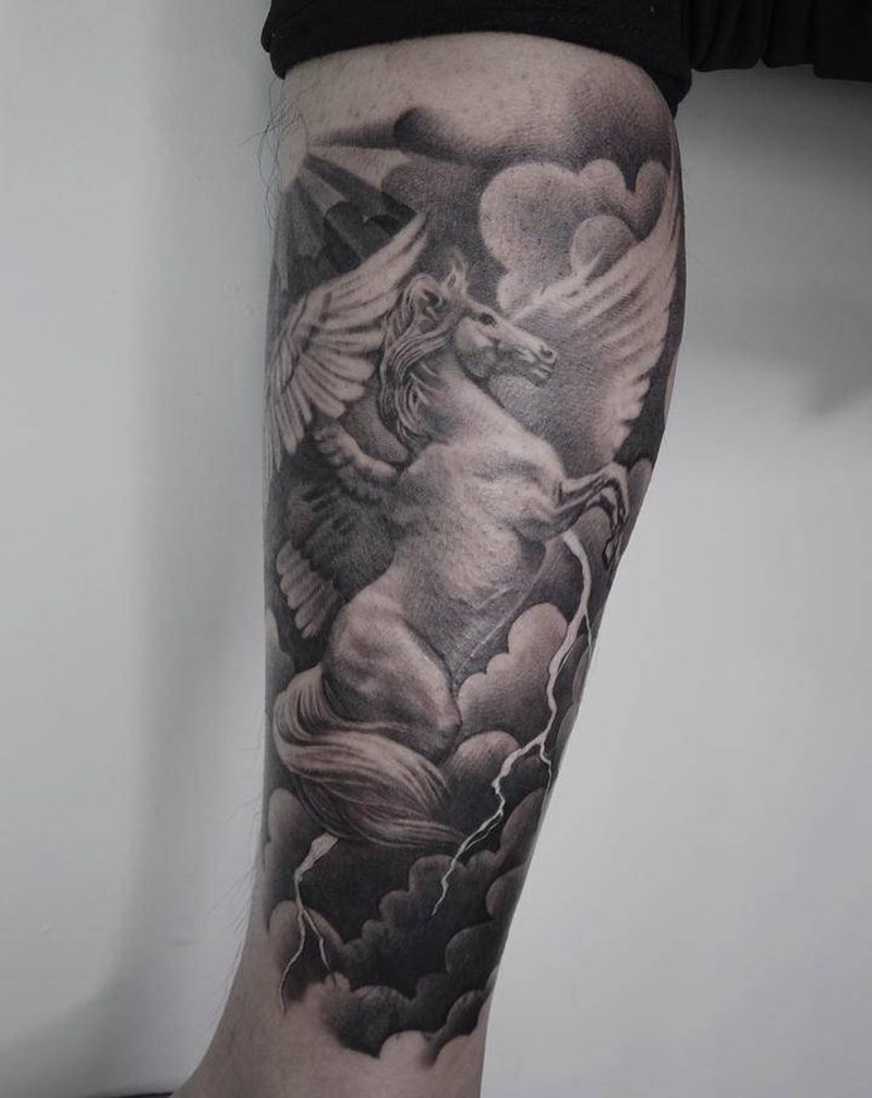 马纹身图片_腿部纹身图案