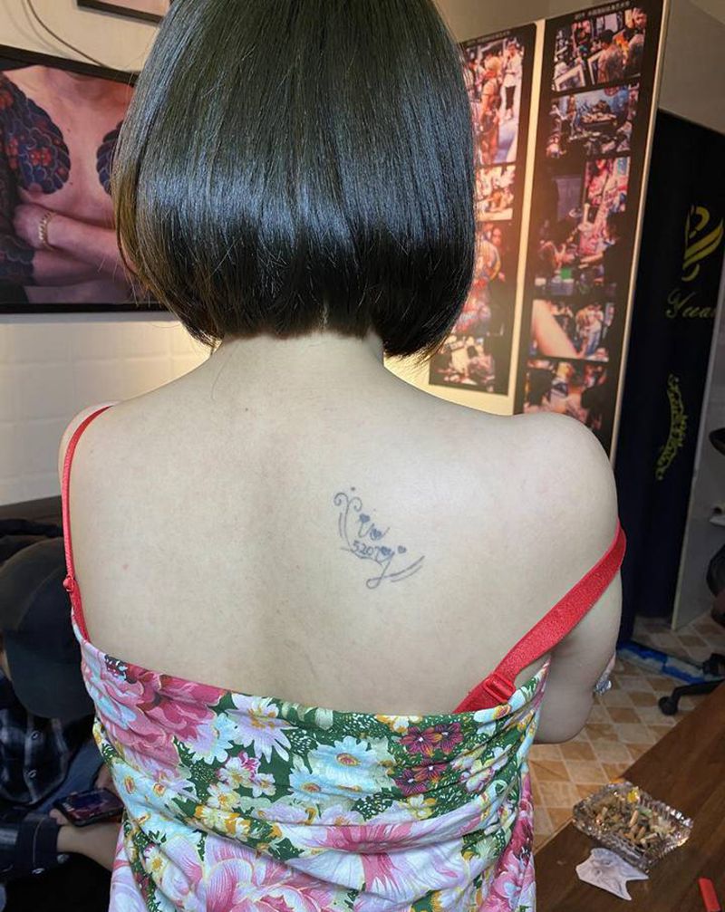 遮盖进度,客人有事下次继续纹身图片_肩部背部新传统水彩纹身图案