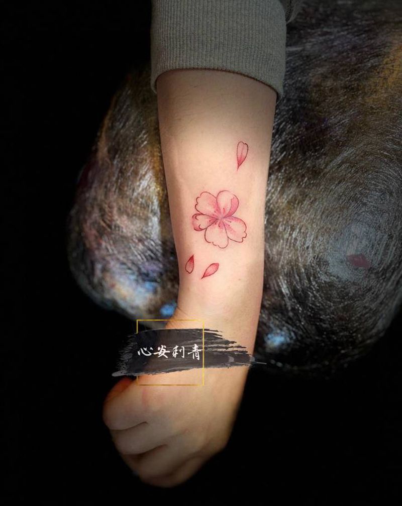 纹身遮盖纹身图片_手臂新传统水彩纹身图案