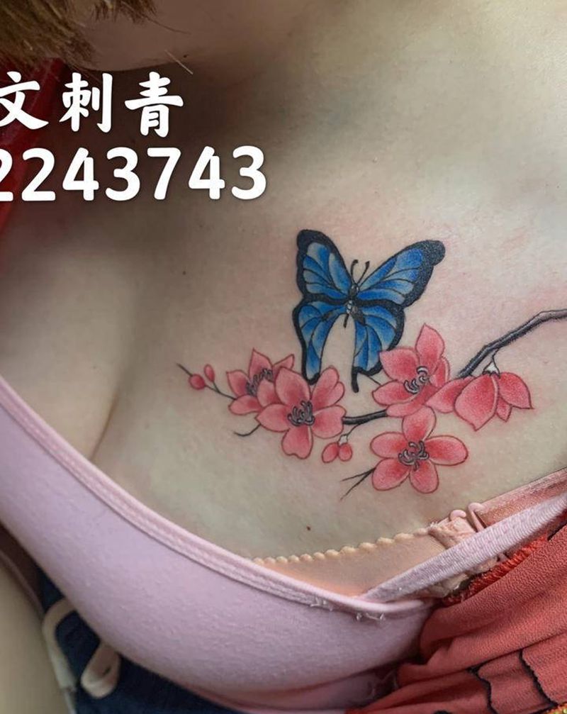 花纹身图片_胸部新传统纹身图案