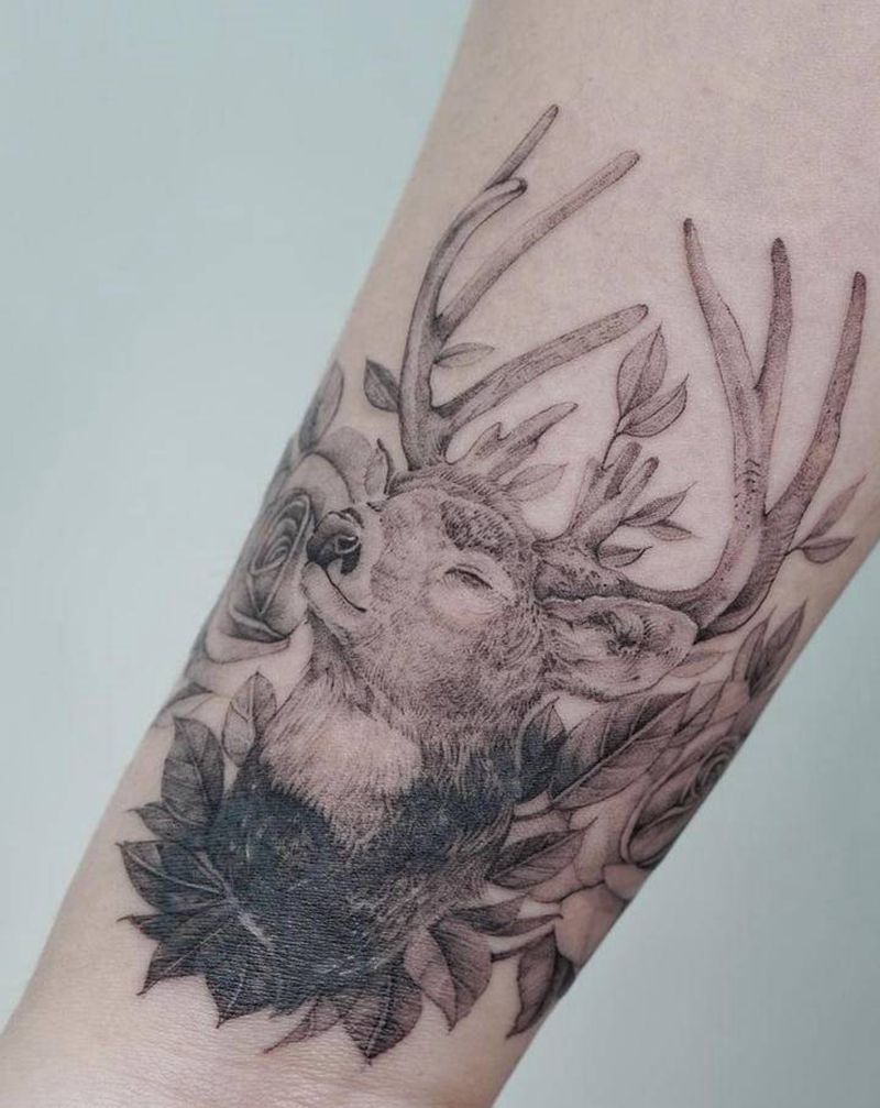 鹿遮盖纹身图片_手臂纹身图案
