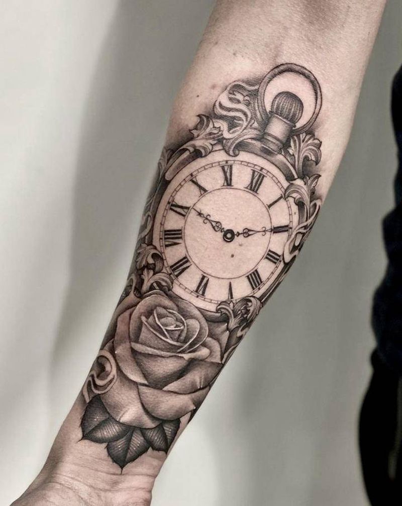 表玫瑰纹身图片_手臂纹身图案