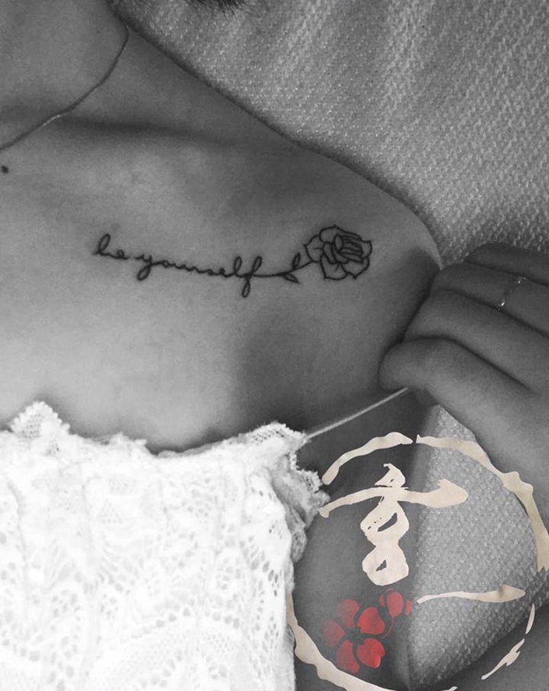 小东西3枚纹身图片_肩部纹身图案