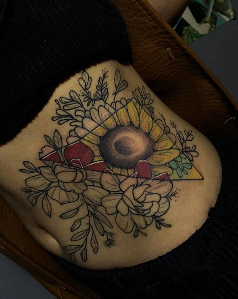 花纹身图片_腰部纹身图案