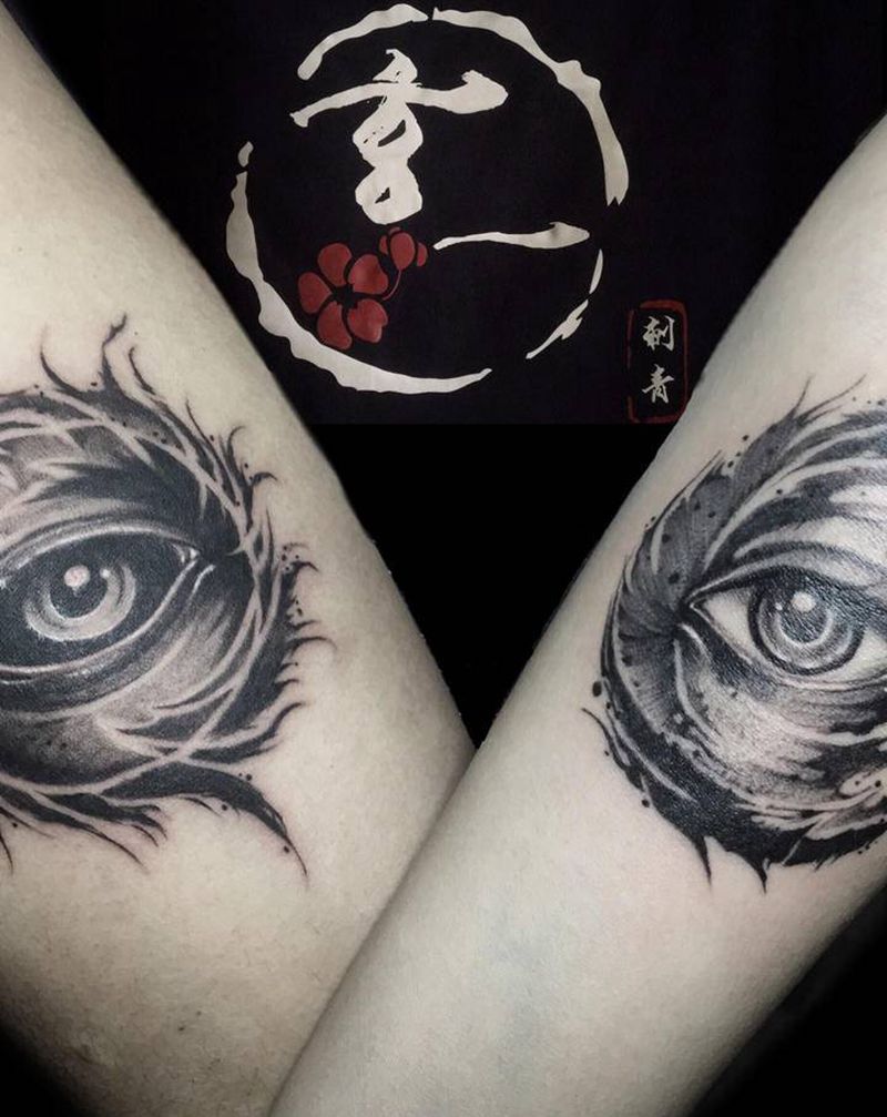 暗黑系情侣纹身图片_手臂纹身图案