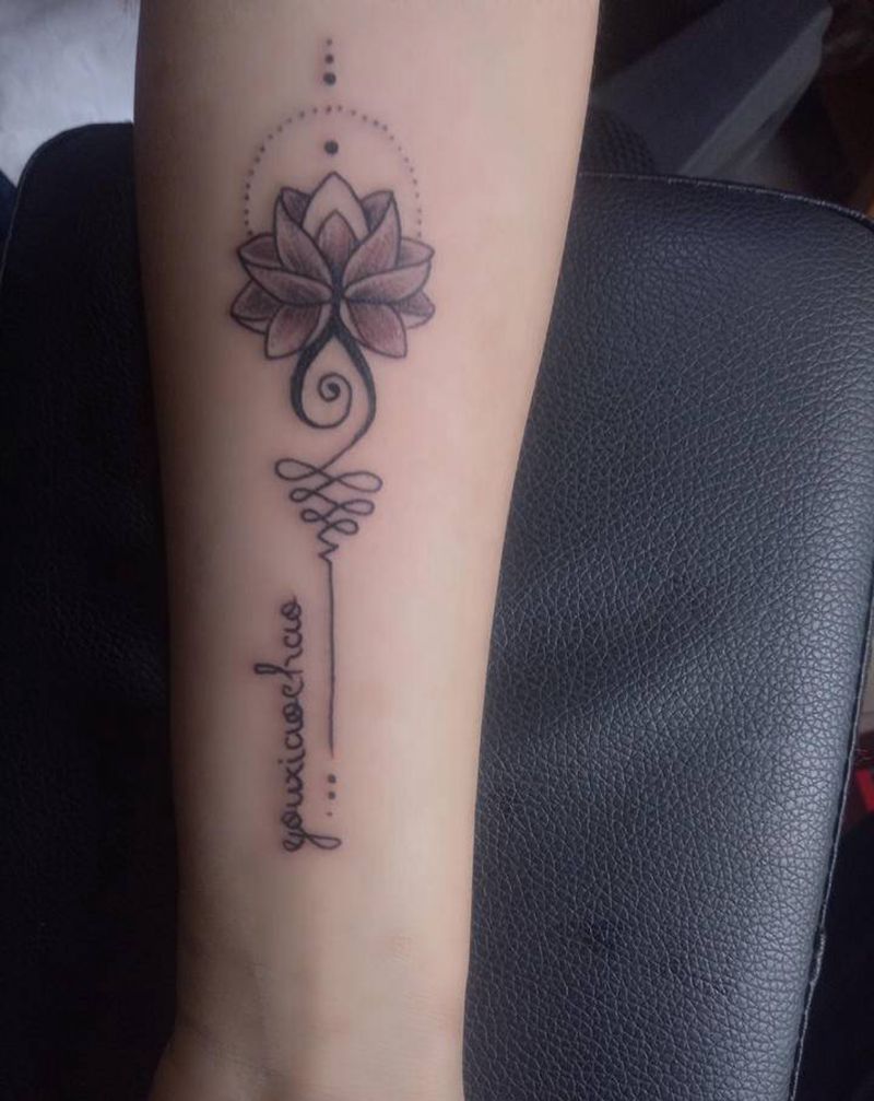 莲花纹身图片_手臂纹身图案