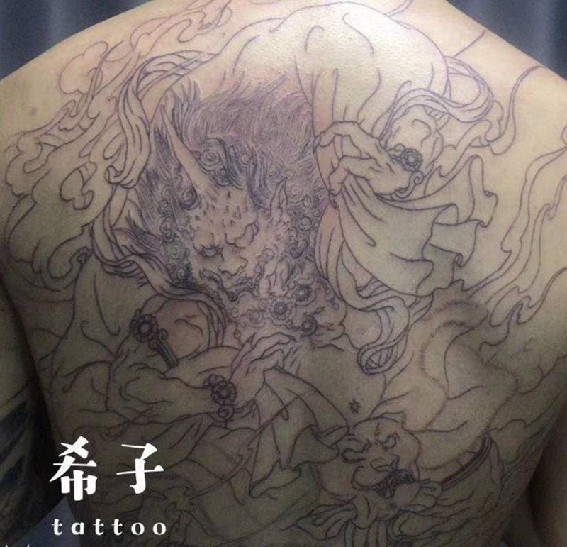 风神满背纹身图片_背部纹身图案
