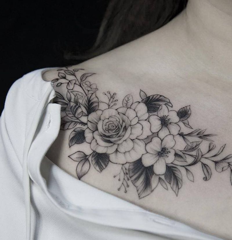 素花纹身图片_肩部纹身图案