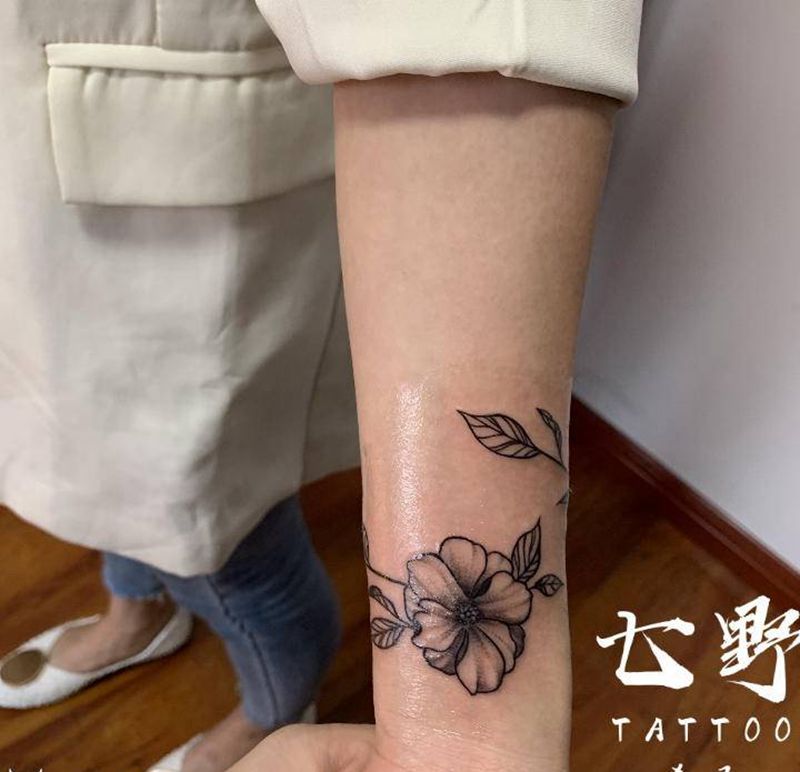 疤痕遮盖设计纹身图片_手臂纹身图案