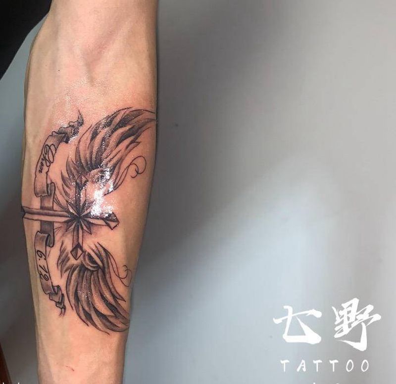 翅膀纹身图片_手臂纹身图案