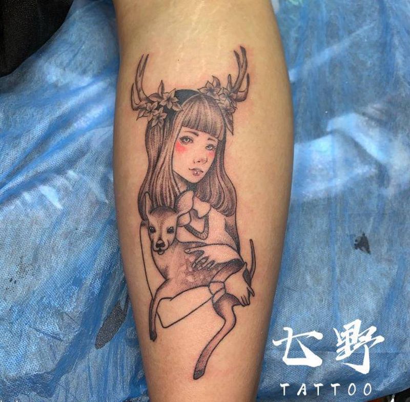 日系少女纹身图片_腿部纹身图案