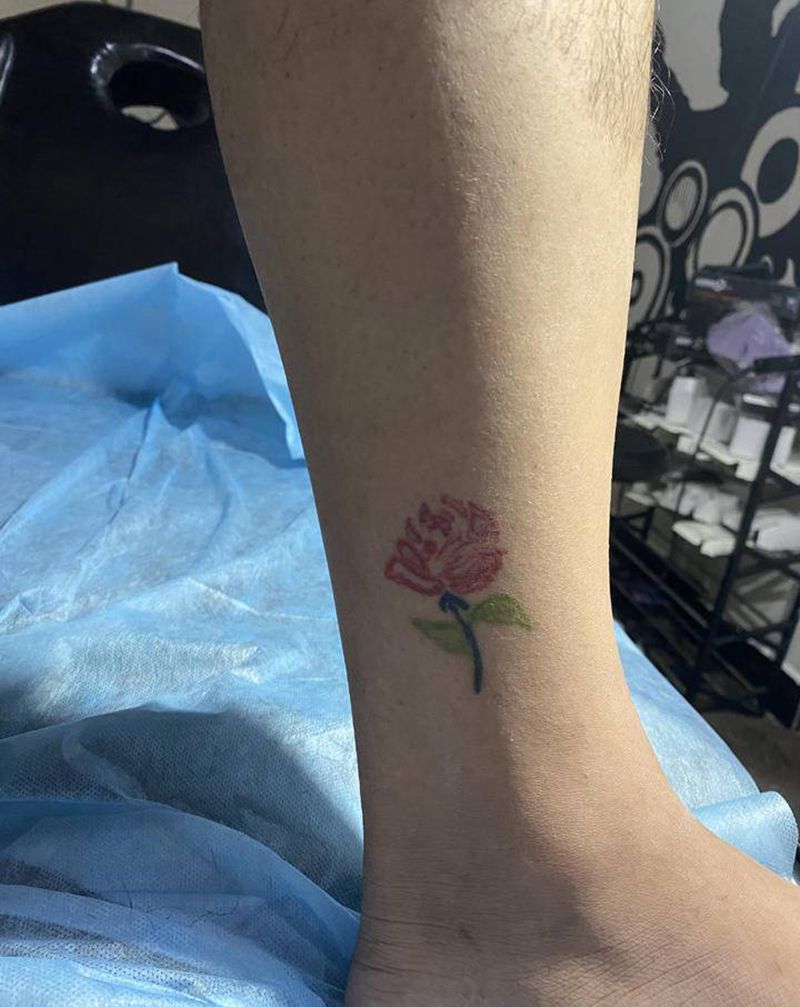 遮盖繁花纹身图片_脚部图腾纹身图案