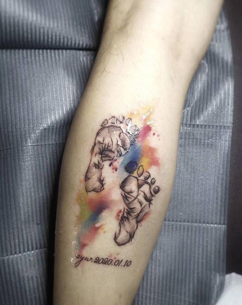 原创脚板+小东西纹身图片_手臂腿部纹身图案