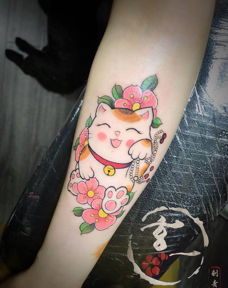 招财猫+樱桃纹身图片_手臂纹身图案